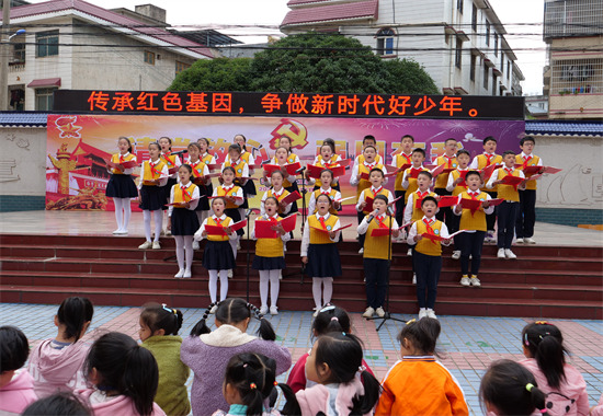 富川瑶族自治县小学最新动态报道