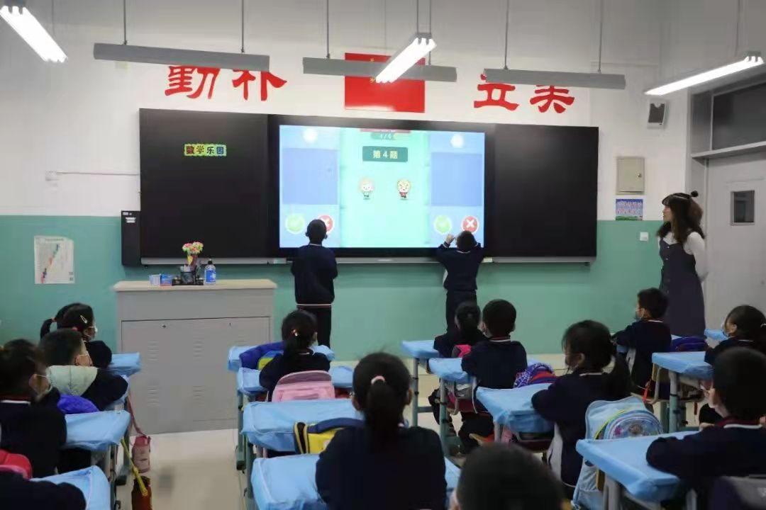 武清区小学领导团队，引领未来教育的新力量崛起